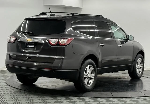 2017 Chevrolet Traverse - Image 6 of 12