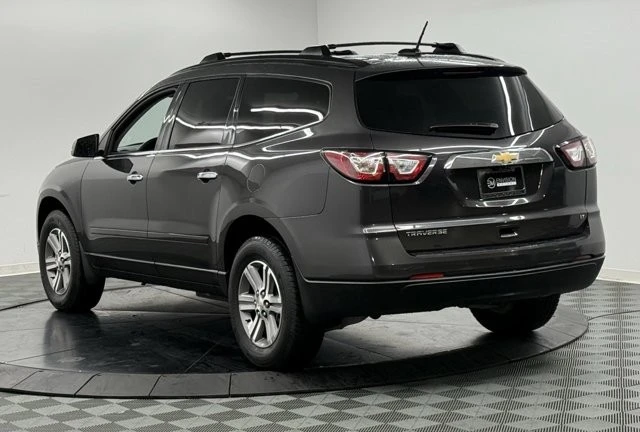2017 Chevrolet Traverse - Image 10 of 12