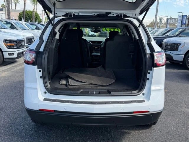 2017 Chevrolet Traverse - Image 10 of 12
