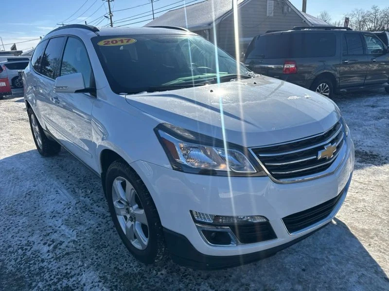 2017 Chevrolet Traverse - Image 7 of 12