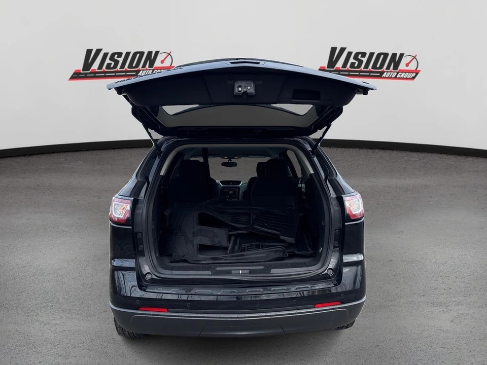 2017 Chevrolet Traverse - Image 11 of 12