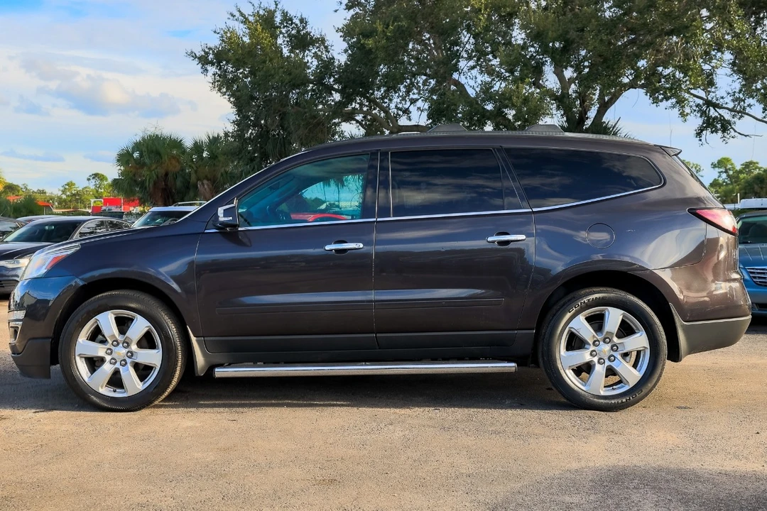 2017 Chevrolet Traverse - Image 3 of 12
