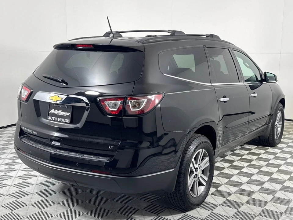 2017 Chevrolet Traverse - Image 5 of 12