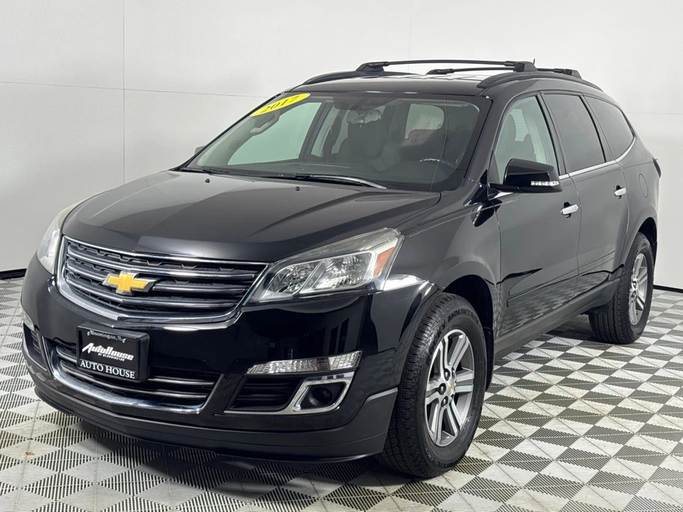 2017 Chevrolet Traverse - Image 11 of 12