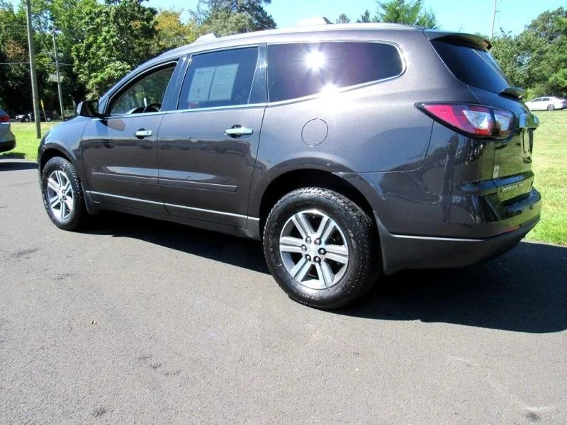 2017 Chevrolet Traverse - Image 6 of 12