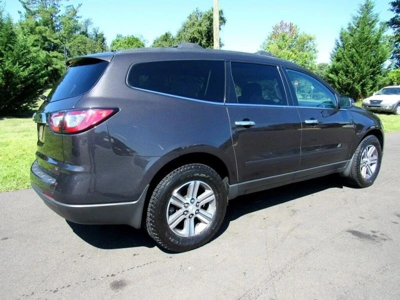 2017 Chevrolet Traverse - Image 11 of 12