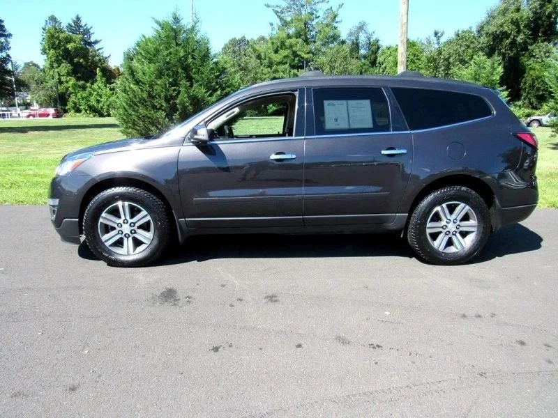 2017 Chevrolet Traverse - Image 4 of 12