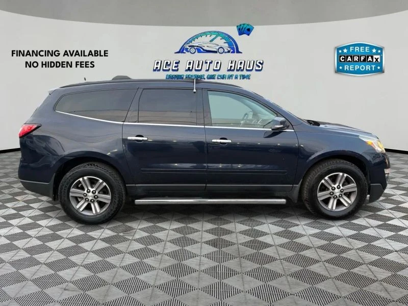 2017 Chevrolet Traverse - Image 8 of 12