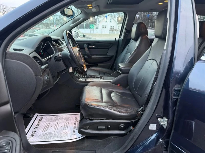 2017 Chevrolet Traverse - Image 9 of 12