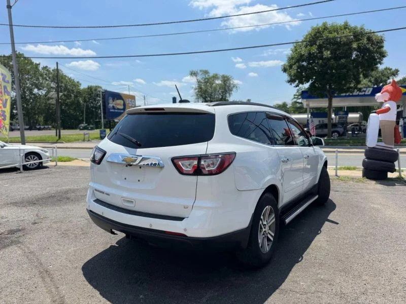 2017 Chevrolet Traverse - Image 12 of 12