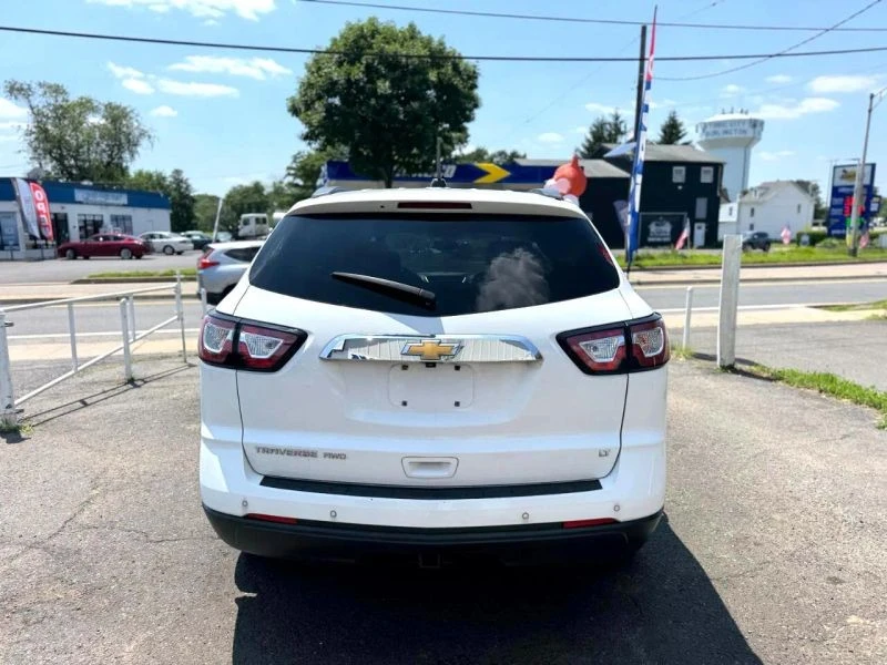 2017 Chevrolet Traverse - Image 11 of 12