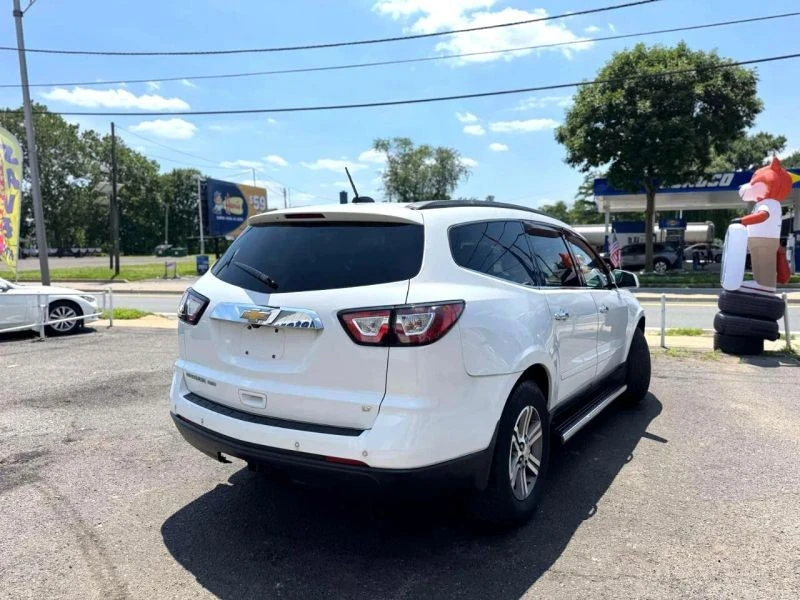 2017 Chevrolet Traverse - Image 12 of 12
