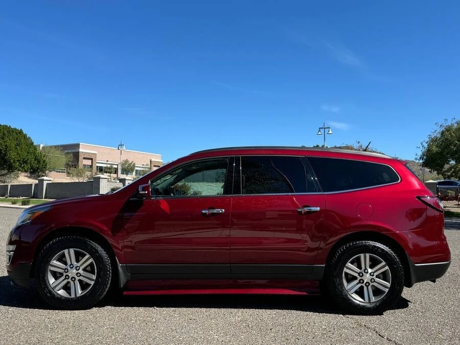 2017 Chevrolet Traverse - Image 11 of 15