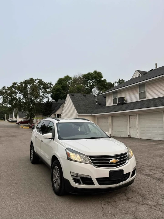 2017 Chevrolet Traverse - Image 3 of 17
