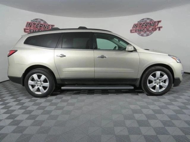 2017 Chevrolet Traverse - Image 4 of 12