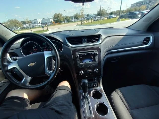 2017 Chevrolet Traverse - Image 9 of 12