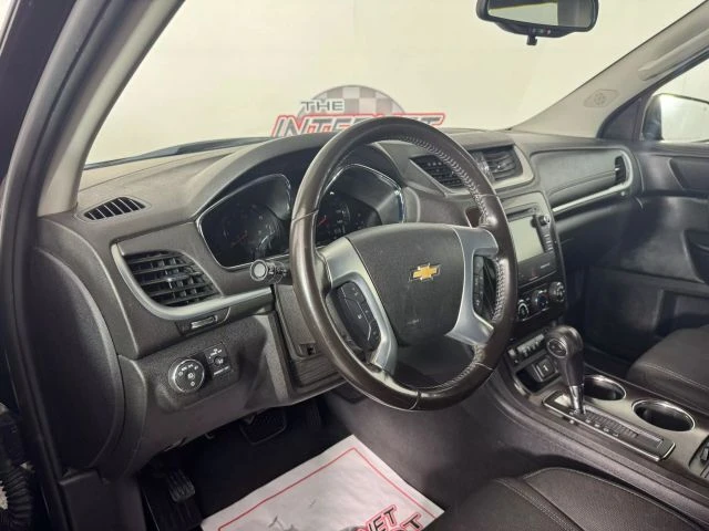 2017 Chevrolet Traverse - Image 10 of 12