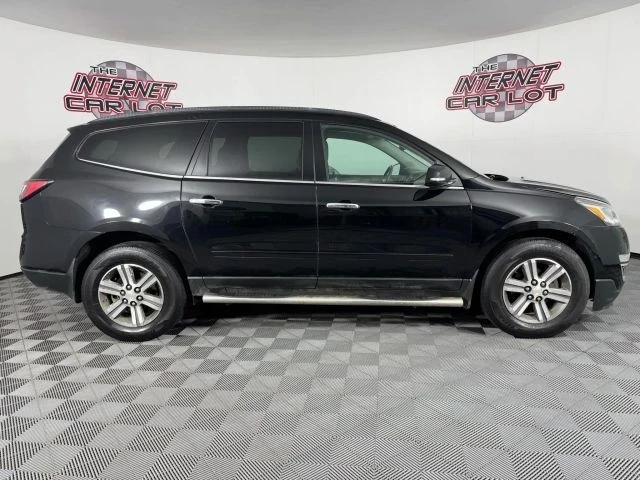 2017 Chevrolet Traverse - Image 8 of 12