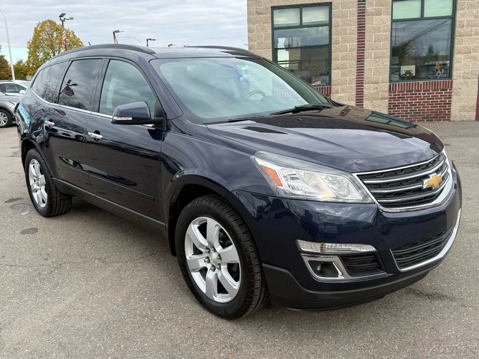2017 Chevrolet Traverse - Image 3 of 12