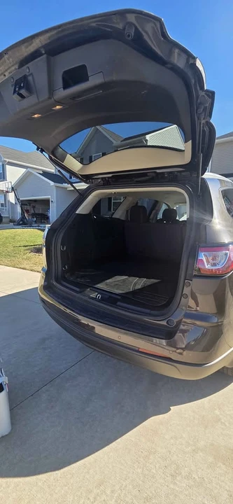 2017 Chevrolet Traverse - Image 7 of 8
