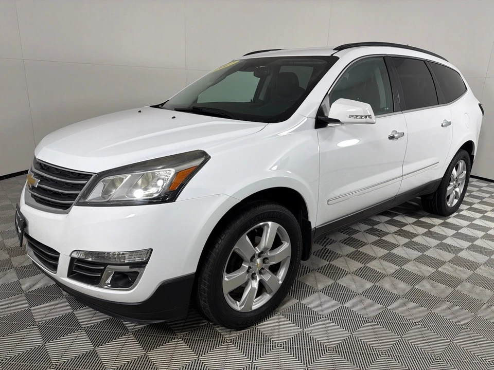 2017 Chevrolet Traverse - Image 9 of 12