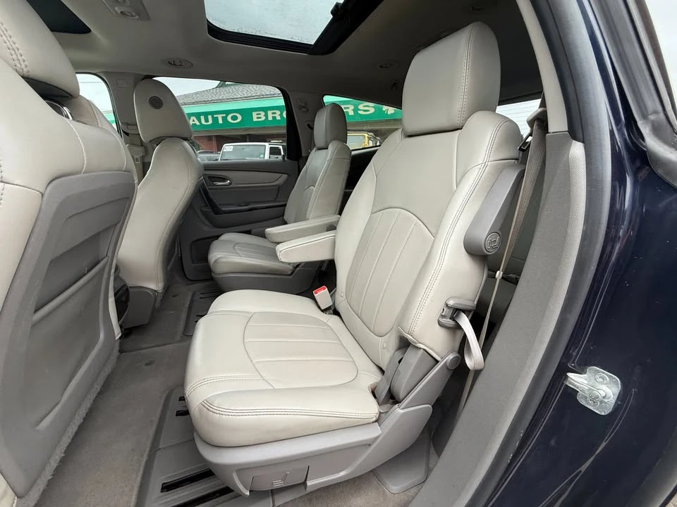 2017 Chevrolet Traverse - Image 14 of 20