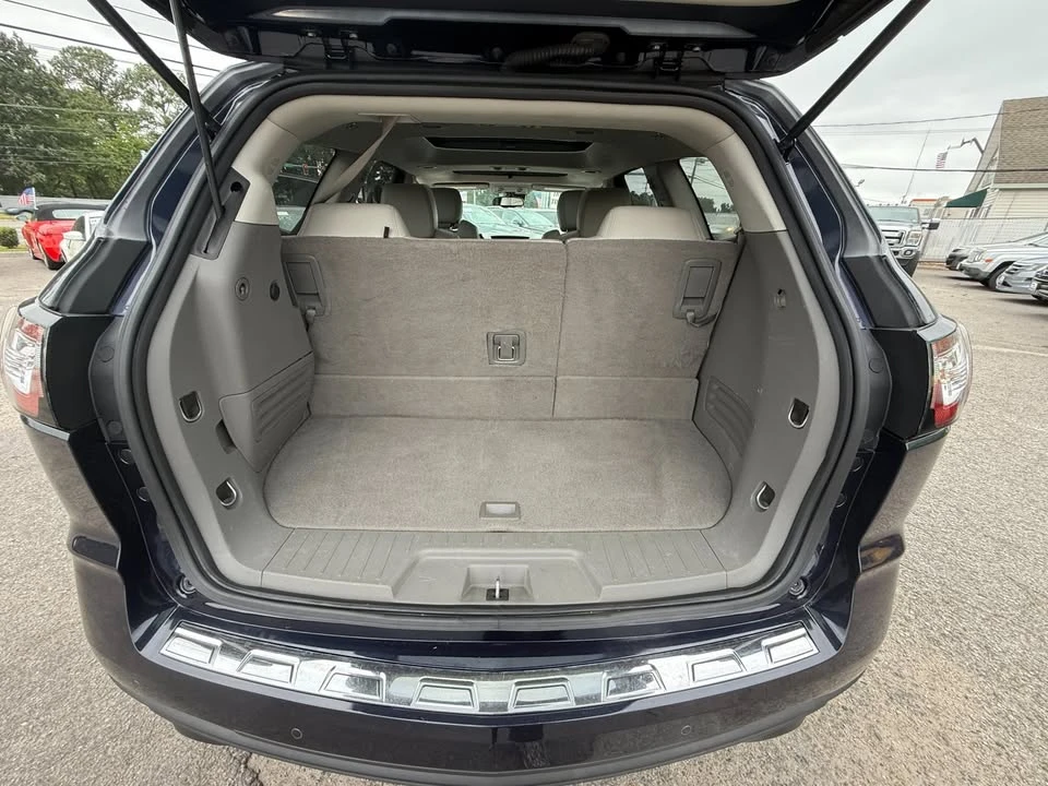 2017 Chevrolet Traverse - Image 16 of 20