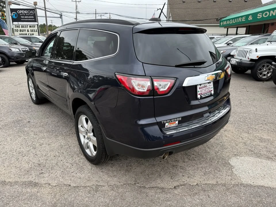 2017 Chevrolet Traverse - Image 7 of 20