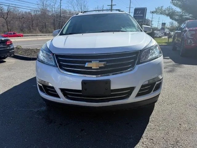 2017 Chevrolet Traverse - Image 2 of 12