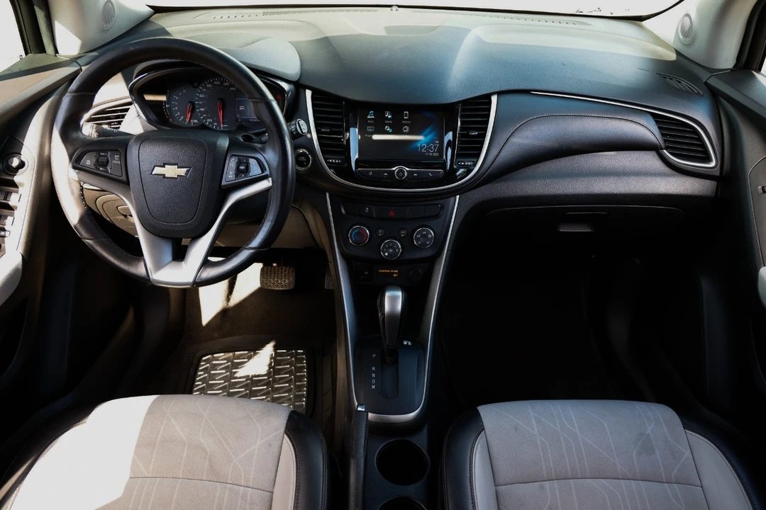 2017 Chevrolet Trax - Image 2 of 12