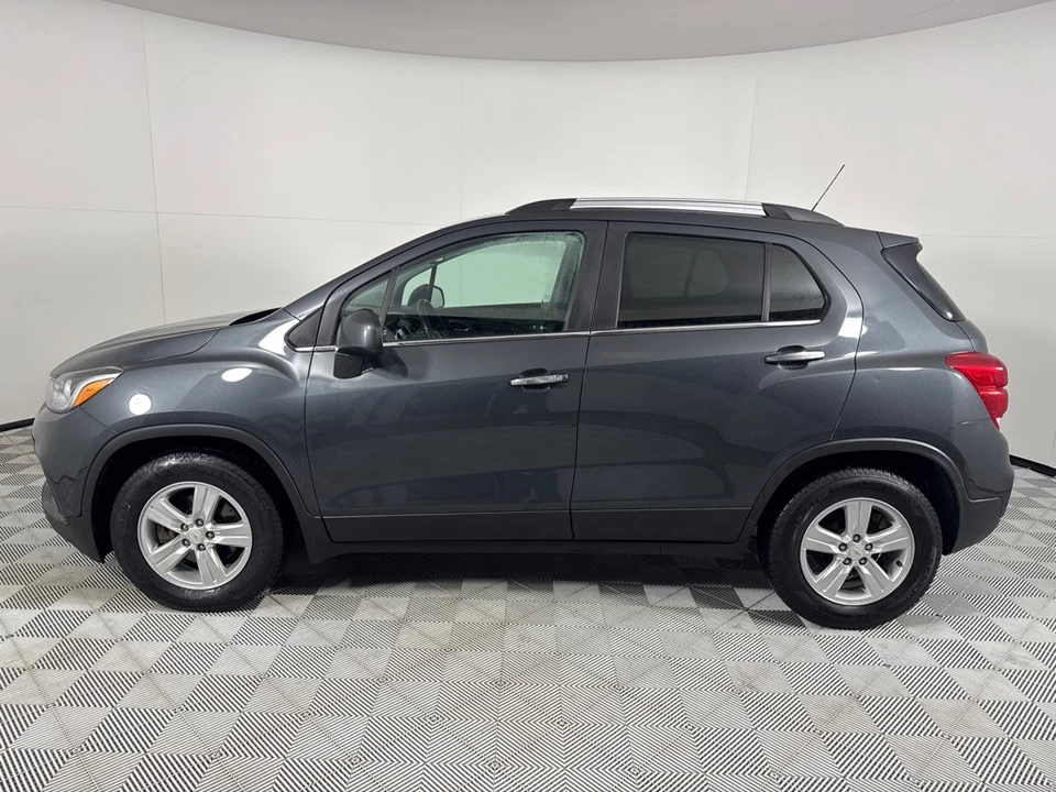 2017 Chevrolet Trax - Image 8 of 12