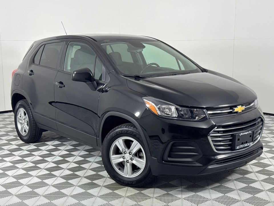 2017 Chevrolet Trax - Image 2 of 12
