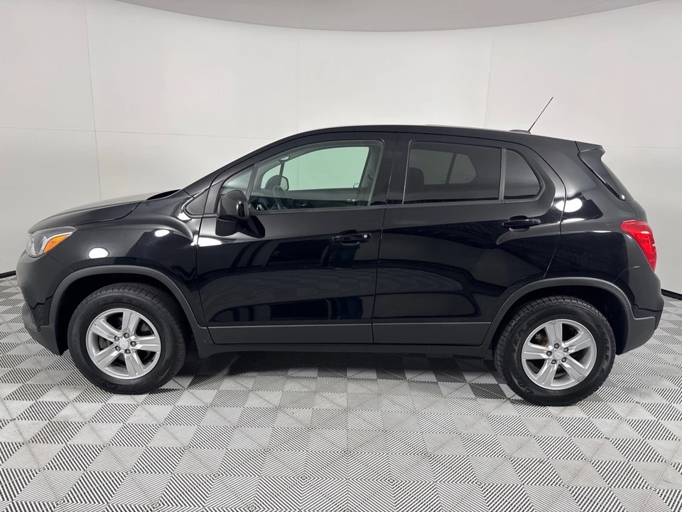 2017 Chevrolet Trax - Image 8 of 12