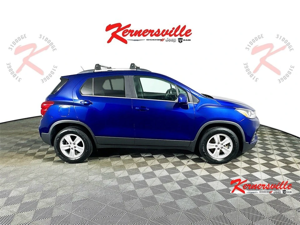 2017 Chevrolet Trax - Image 8 of 12