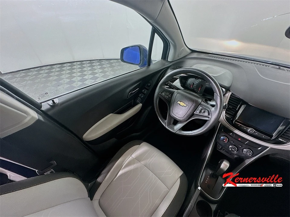2017 Chevrolet Trax - Image 9 of 12