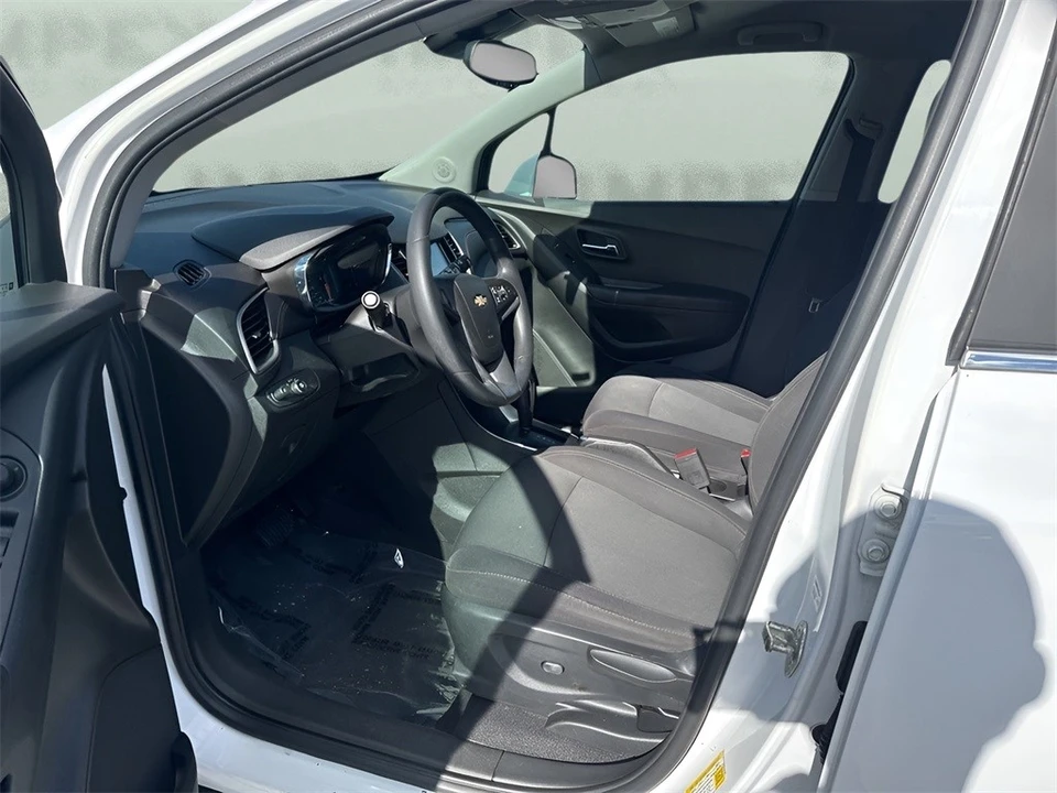 2017 Chevrolet Trax - Image 9 of 12