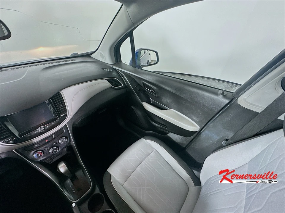 2017 Chevrolet Trax - Image 11 of 21