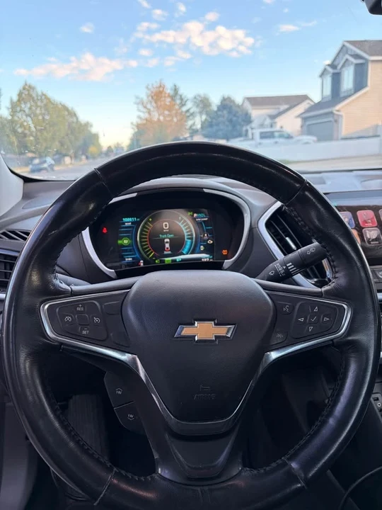 2017 Chevrolet Volt - Image 10 of 14