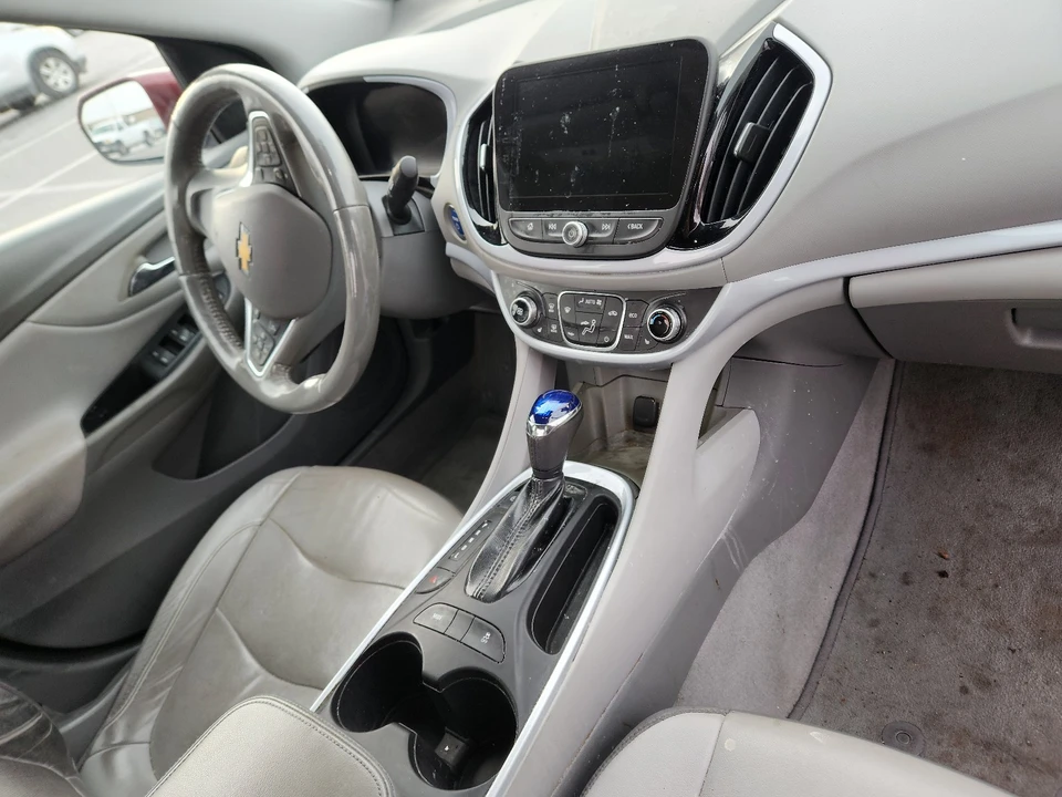 2017 Chevrolet Volt - Image 7 of 14