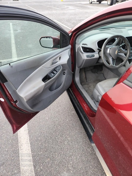2017 Chevrolet Volt - Image 13 of 14