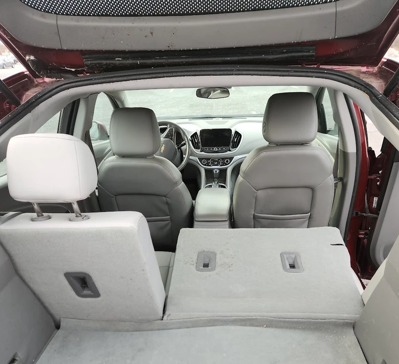 2017 Chevrolet Volt - Image 10 of 15