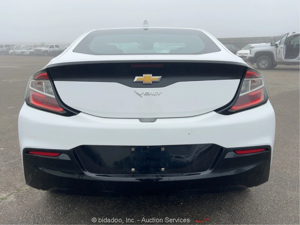 2017 Chevrolet Volt - Image 8 of 12