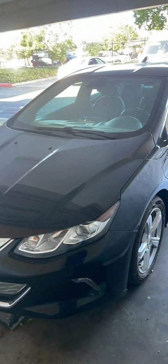 2017 Chevrolet Volt - Image 2 of 3