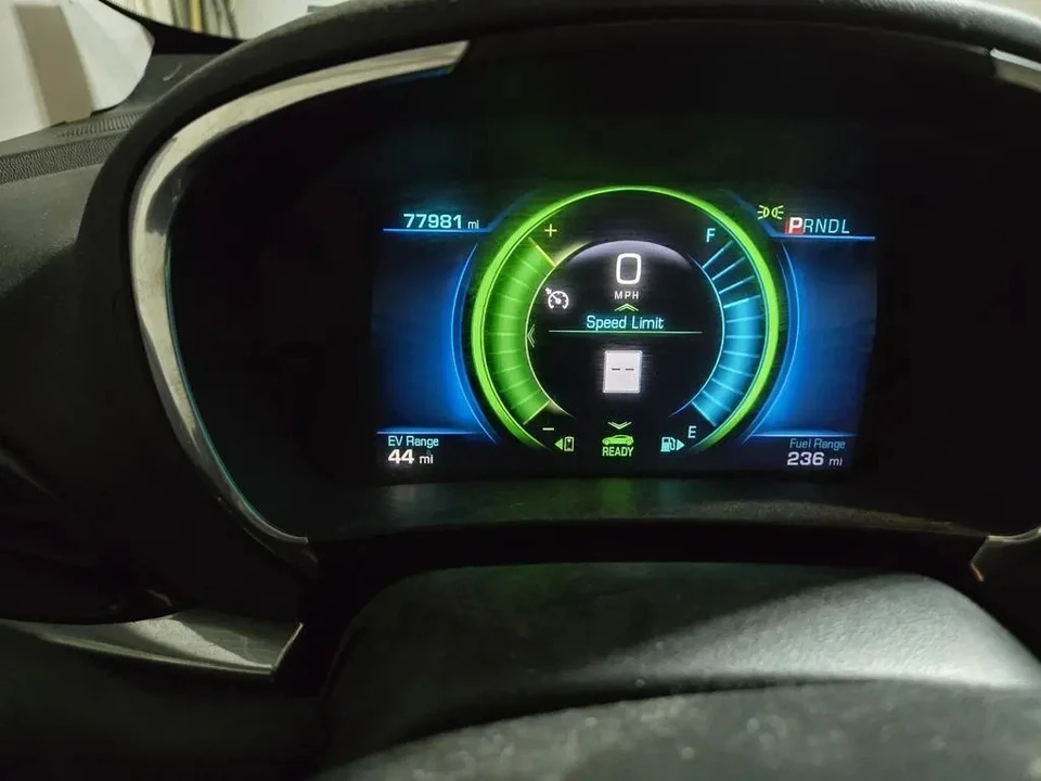 2017 Chevrolet Volt - Image 3 of 12