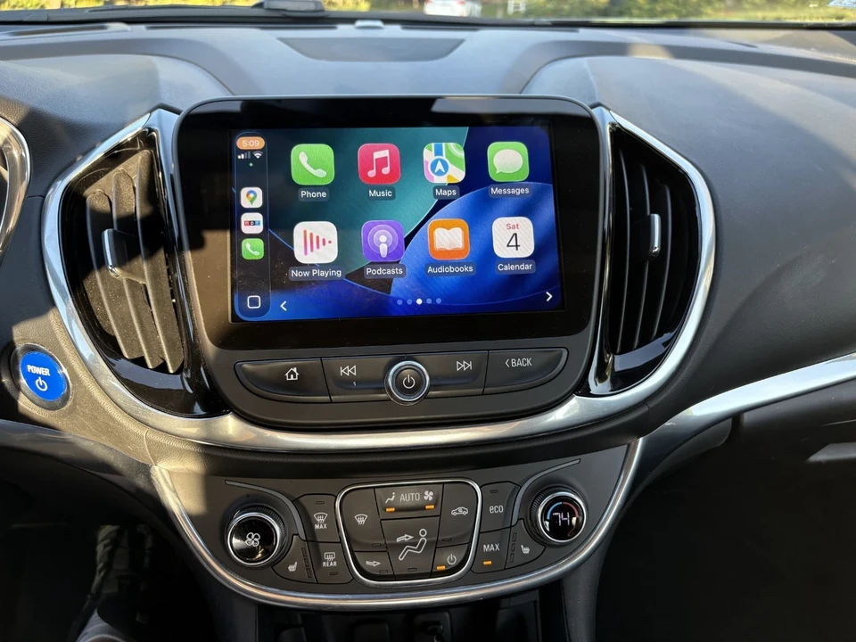 2017 Chevrolet Volt - Image 18 of 21