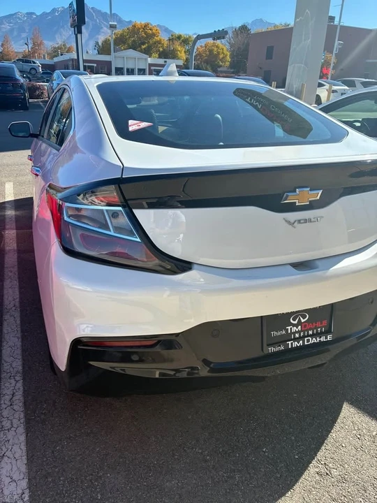 2017 Chevrolet Volt - Image 7 of 7