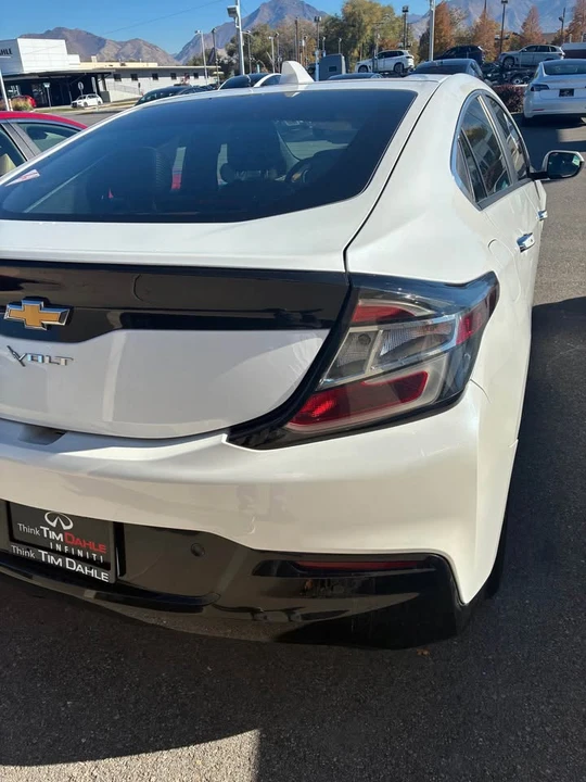 2017 Chevrolet Volt - Image 6 of 7