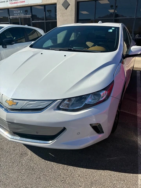 2017 Chevrolet Volt - Image 2 of 7