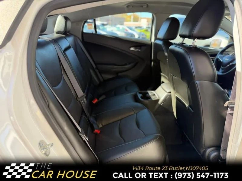 2017 Chevrolet Volt - Image 6 of 12