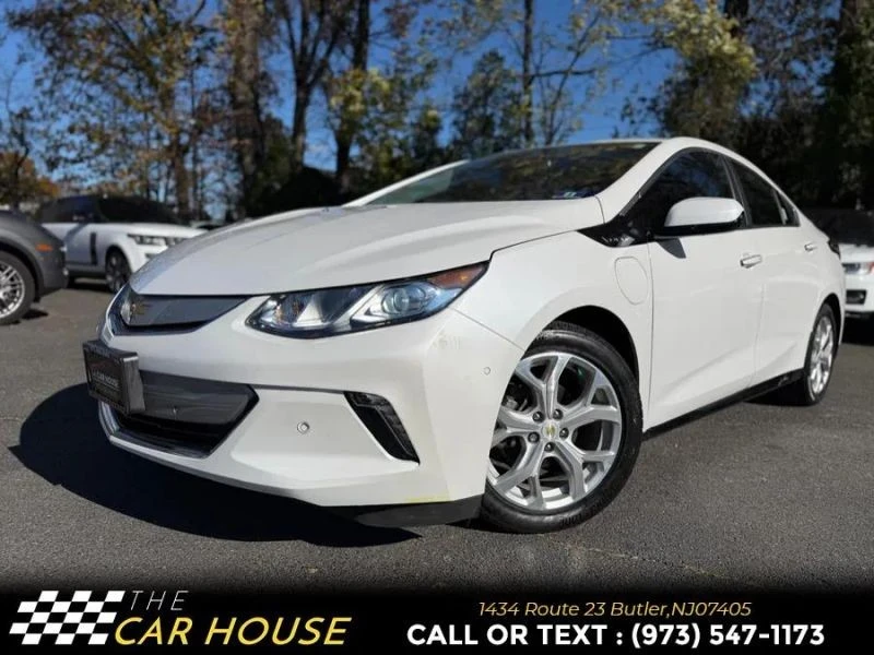 2017 Chevrolet Volt - Image 2 of 12